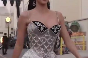 ?肯豆·詹娜为好莱坞大秀开。獯筇甯穹习捎焉竺啦？