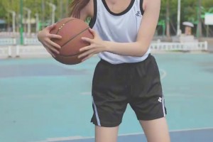 176的万万在你心里，还算不得球场上的篮球宝贝吗？ ...